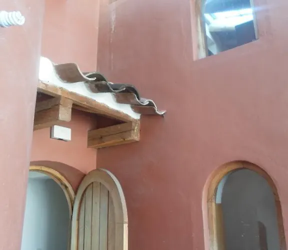 Pensión Qosqo House *